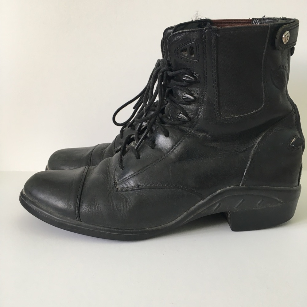 Ariat paddock riding boots size 7